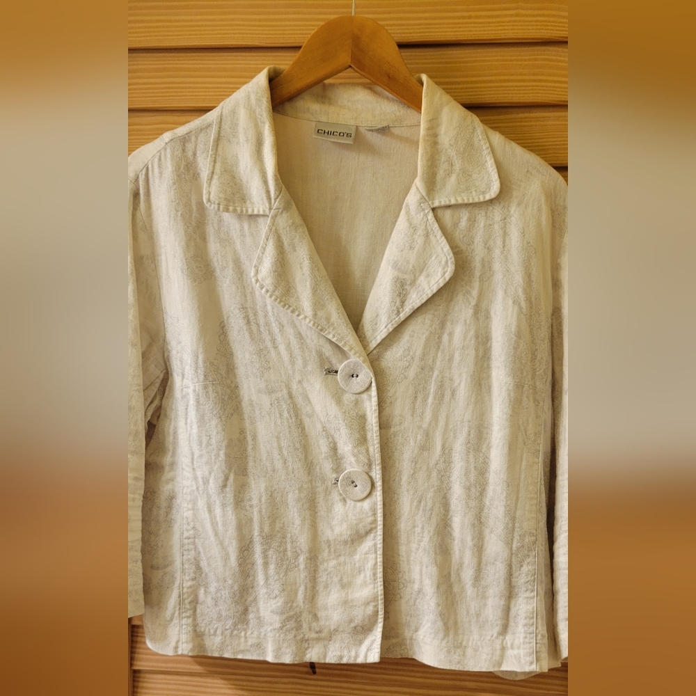 Chicos Linen Soft White with Design Jacket